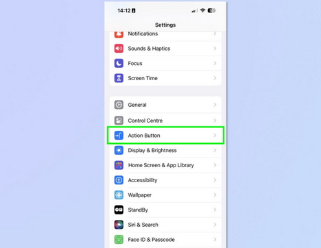 五通桥apple维修支持如何使用iPhone15Action按钮设置翻译